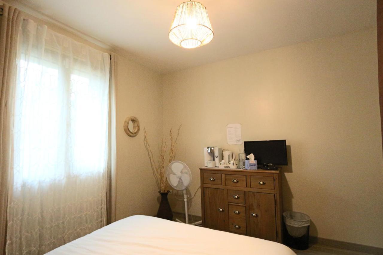Chambre Calme A Breux-Jouy Exterior photo
